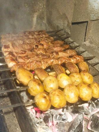 Повар. Шашлычник. Восточной кухни.