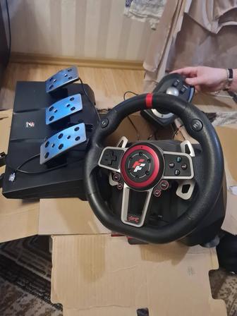 Продам игровую приставку