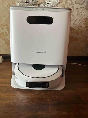 Продам моющий робот пылесос