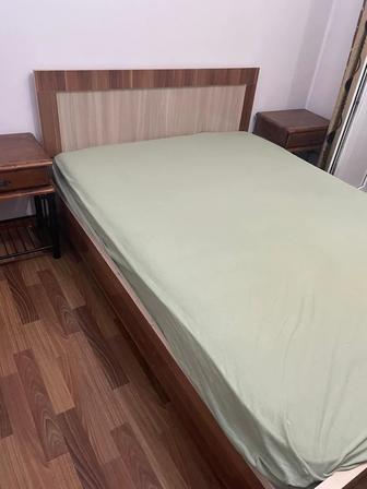 Продам кровать в хорошем состоянии