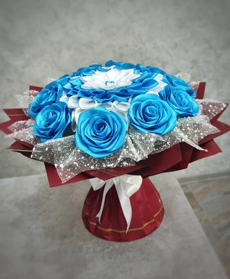 Цветы из атласных лент