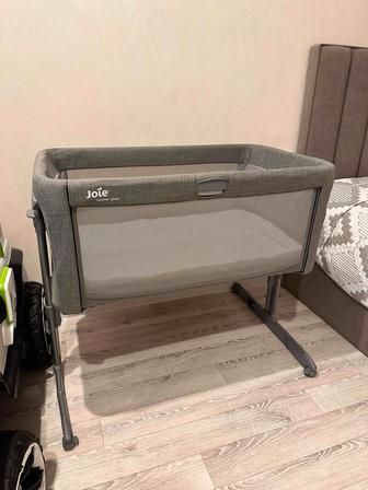 Манеж кроватка от Joie