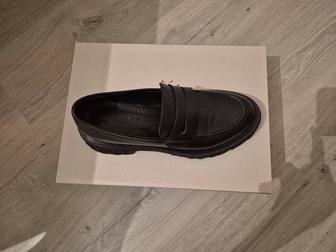 Женские лоферы