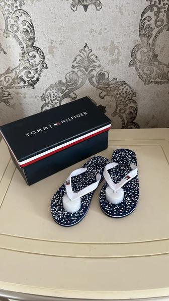 Шлепанцы Tommy Hilfiger оригинал
