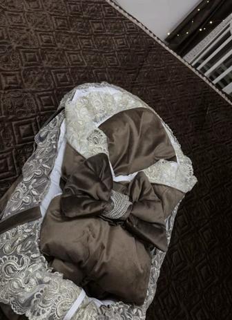 детский конверт на выписку