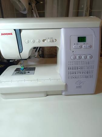 Продам швейную машину janome 6260