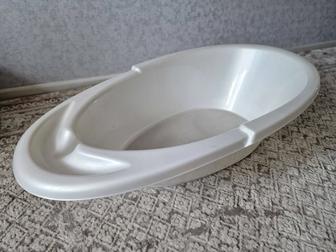 Продам ванночку детскую