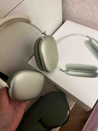 AirPods Max зеленые