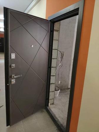 Установка металлических дверей