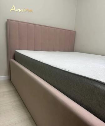 Кровать новая, в упаковке, размер по матрасу 160/200 с подъемным механизмом