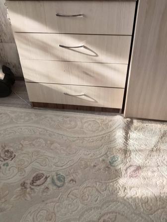 Продам комод за в отличном состояний