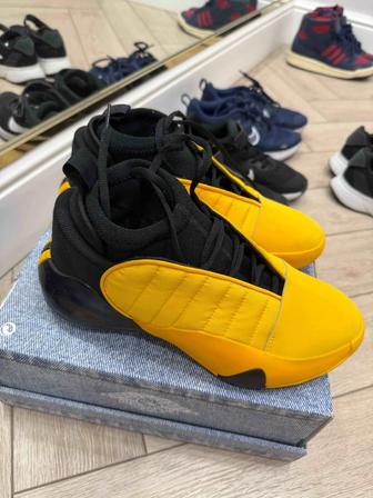 Продам кроссовки для баскета