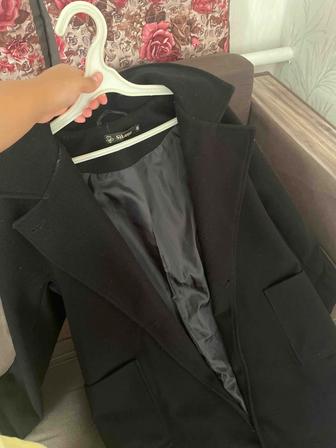 Продам пальто женское 48 размер