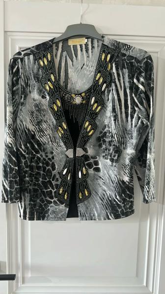 Костюм женский двойка с юбкой