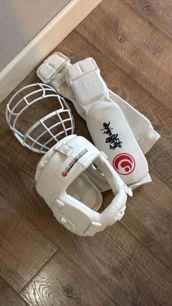 Шлем для карате