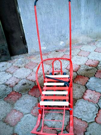 Продам санки