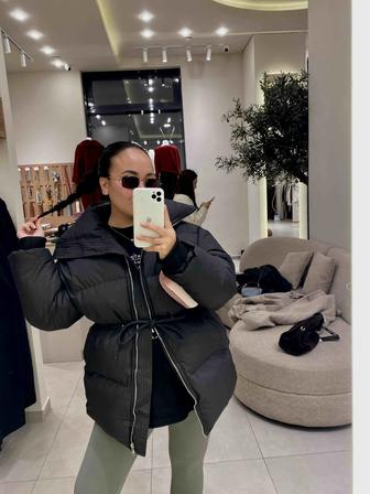 Продам куртку женскую