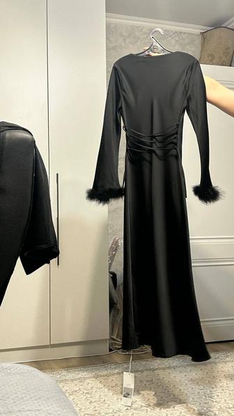 Женское платье