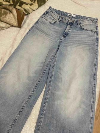 Джинсы