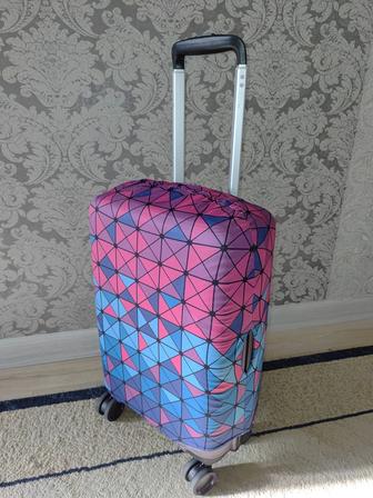 Чемодан 20 vio let PP 4/2k C/S