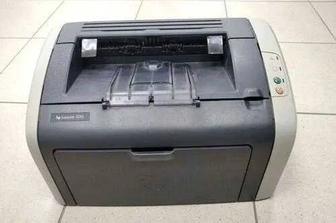 Лазерный принтер HP 1010