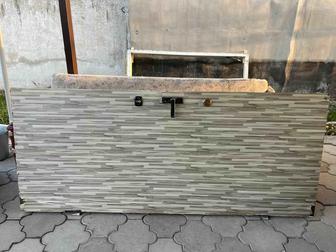 Дверь с косяком