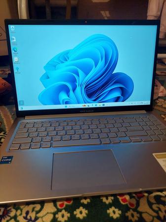 Asus vivobook 15