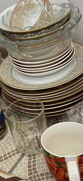 Посуда новая и бу в ассортименте , кастрюли, тарелки, стаканы, кесе.