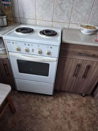 Продам электро плиту