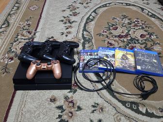 Продам Sony play station 4