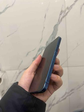 продаю айфон 12 128 гб