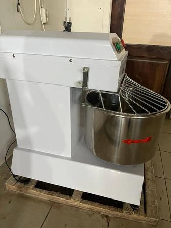 Продам тестомес