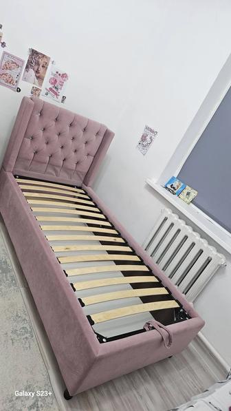 Кровать подростковая для девочки