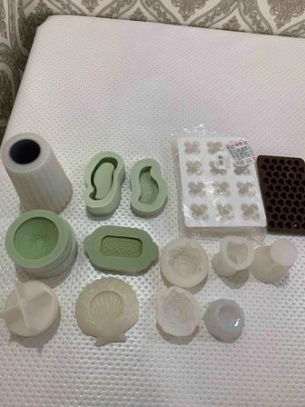 Силиконовые формы для гипса и свечей