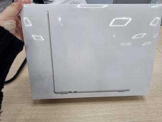 Продам MacBook Air M2