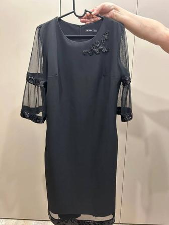 Продам платья новогоднее