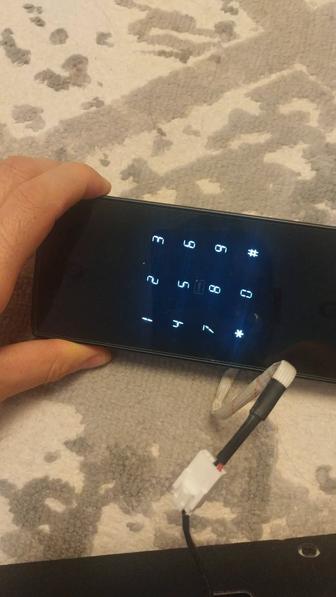 Продаю умный замок (смарт-замок) для двери