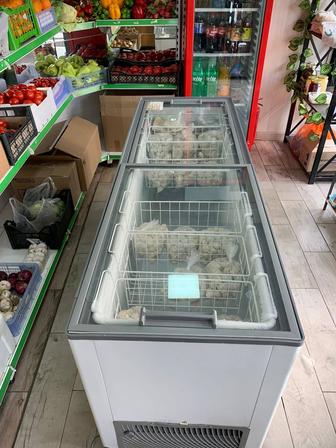 Продам Витринный морозильник