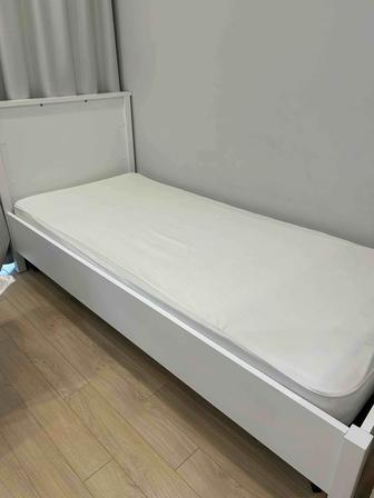 Продам односпальную кровать