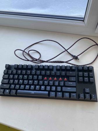 Клавиатура HyperX