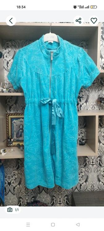 Продам нарядный халатик на девочку