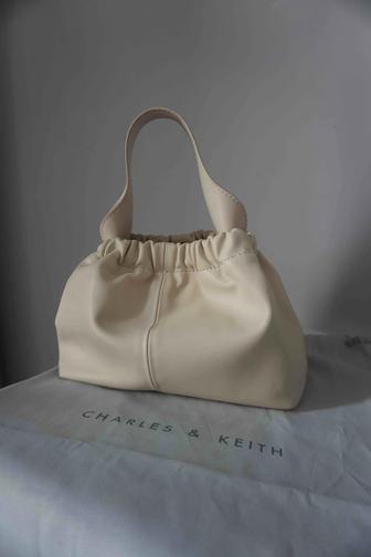 Сумка Charles Keith, оригинал
