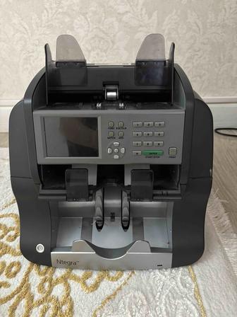 Продам машинку для счета денег