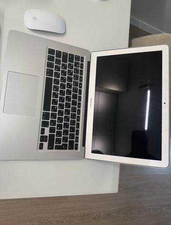 Продам Mac Book Air 2015