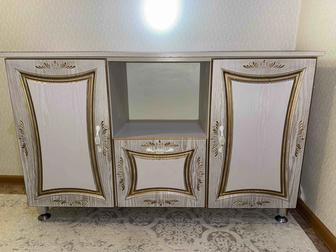 Продаю ТВ зону для гостиной 130/80