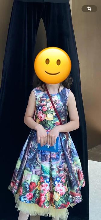Продам детские вечерние платья