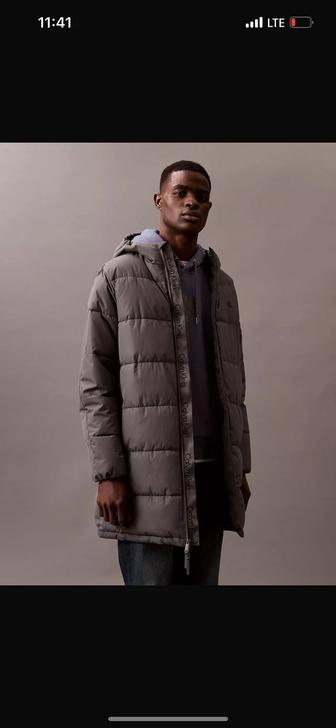 Продам зимнюю куртку Calvin (оригинал)