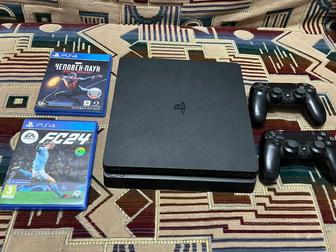 Sony PlayStation 4