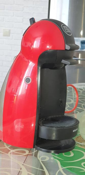 Кофемашина Dolce Gusto