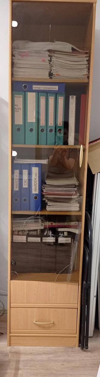 Шкаф для книг